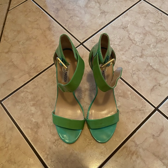 Steve Madden Marlenee Mint Green Heel - Picture 4 of 8